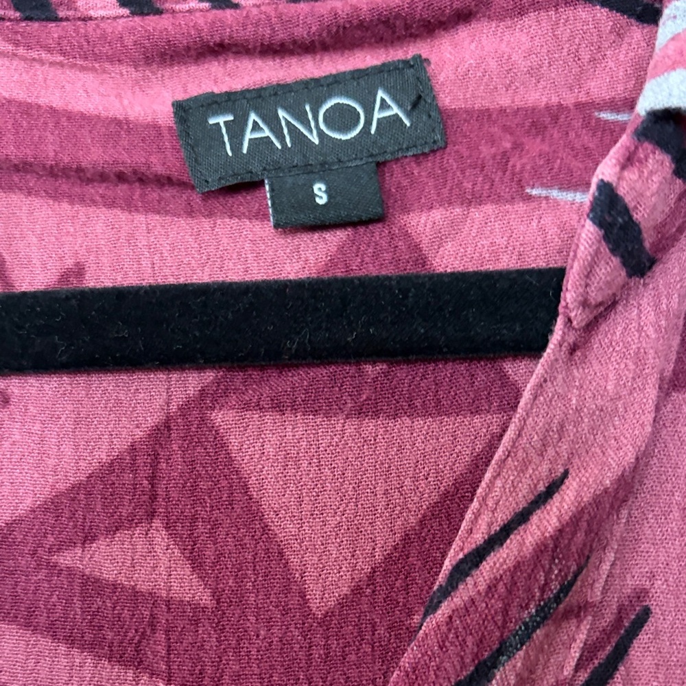 Boohoo Pink Tropical Print Button-Front Dress - Picture 3 of 6